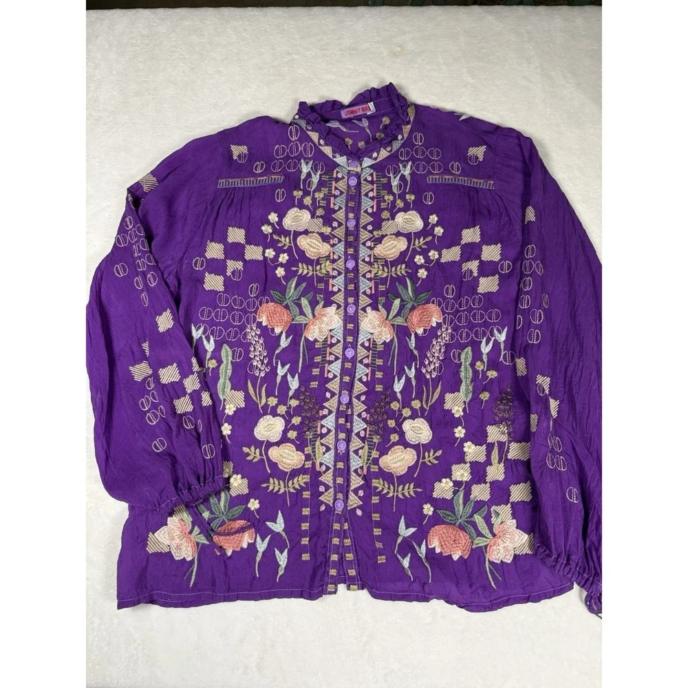 Johnny Was Brielle Blouse M Purple Floral Embroidered Rayon Boho Button Top - Picture 1 of 11